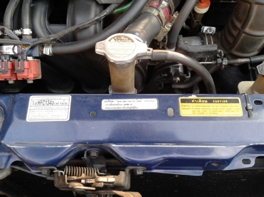 ไม่ต้องดาวน์toyota vios1.5eปี2003เกียร์autoติดแก๊สหัวฉีดac