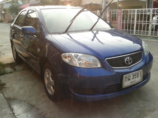 ไม่ต้องดาวน์toyota vios1.5eปี2003เกียร์autoติดแก๊สหัวฉีดac