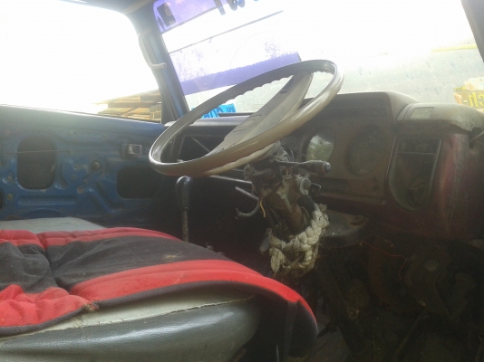 ขาย6ล้อโตโยต้าหนุ่มทางหลวง(bu30)เครื่อง85แรงมี(สโล)กระบะยาว4.20เครื่องแน่นดีมากๆแรง(ไม่มีไอ)แชสซีสวยจัดไม่ผุไม่บวมสวยเดิมๆยาง8.25สวย6เส้นเอกสารพร้อมโอน