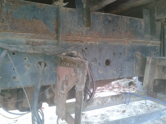 ขาย6ล้อโตโยต้าหนุ่มทางหลวง(bu30)เครื่อง85แรงมี(สโล)กระบะยาว4.20เครื่องแน่นดีมากๆแรง(ไม่มีไอ)แชสซีสวยจัดไม่ผุไม่บวมสวยเดิมๆยาง8.25สวย6เส้นเอกสารพร้อมโอน