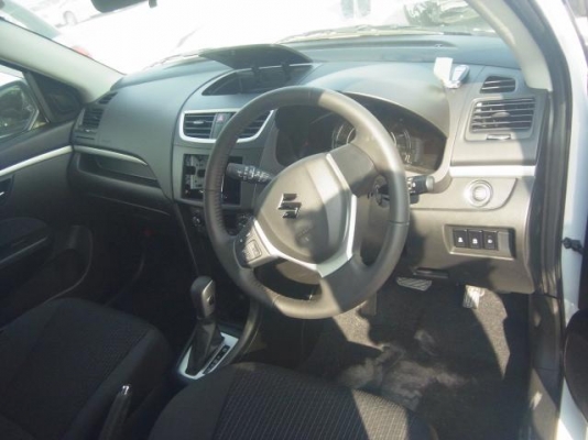 ขายหัวรถตัดและท้ายตัด NEW SWIFT 2014 (HYBRID)  เกียร์ AT ใช้งานมาน้อย 1673 KM เหมาะกับอู่และลูกค้าที่ต้องการเครื่องยนต์และอะไหล่ที่สมบูรณ์ !!