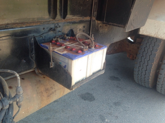 ขาย isuzu deca 270hp euro2 รถสภาพพร้อมใช้งาน เจ้าของขายเอง