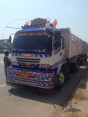 ขาย isuzu deca 270hp euro2 รถสภาพพร้อมใช้งาน เจ้าของขายเอง