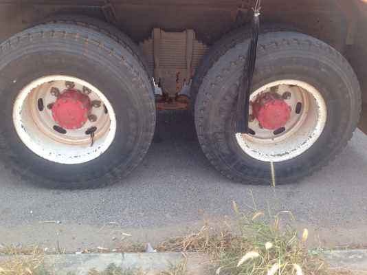 ขาย isuzu deca 270hp euro2 รถสภาพพร้อมใช้งาน เจ้าของขายเอง