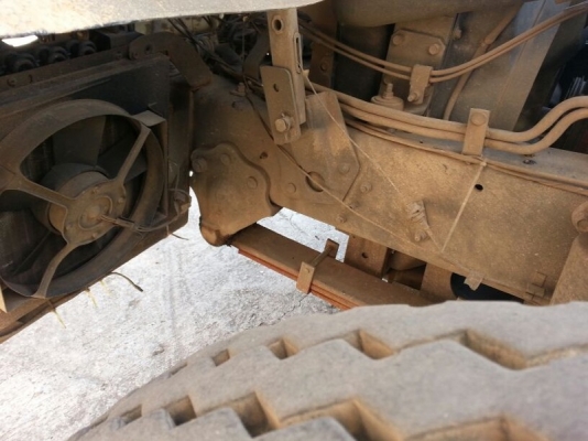 รถฮีโน่ 10 ล้อ ตู้แห้ง 220 แรงม้า. ปี 48  สนใจติดต่อ 081 - 6079515