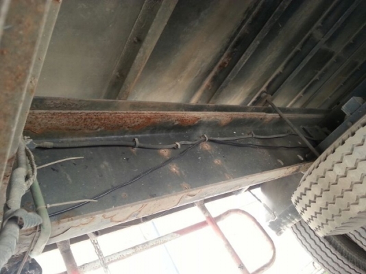 รถฮีโน่ 10 ล้อ ตู้แห้ง 220 แรงม้า. ปี 48  สนใจติดต่อ 081 - 6079515