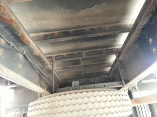 รถฮีโน่ 10 ล้อ ตู้แห้ง 220 แรงม้า. ปี 48  สนใจติดต่อ 081 - 6079515