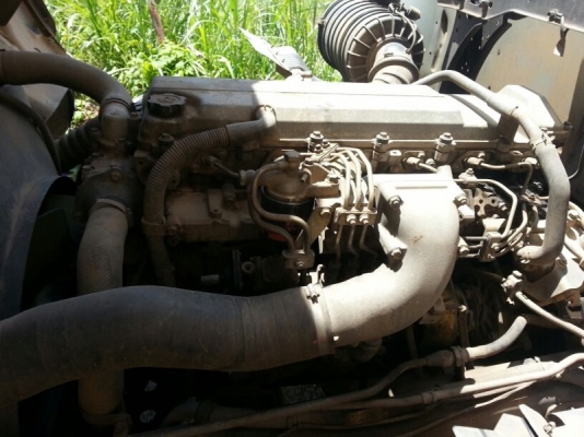 รถฮีโน่ 10 ล้อ ตู้แห้ง 220 แรงม้า. ปี 48  สนใจติดต่อ 081 - 6079515