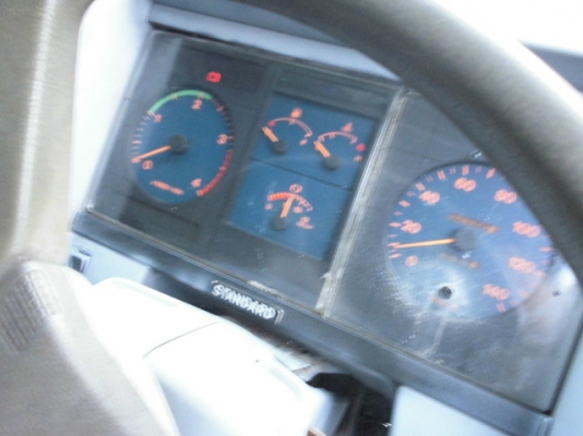 จัดแนนส์ ได้ 700000 บาท ขายสิบล้อดั้ม  รถใหญ่ราคาเล็ก 240HP ช่วงล่างใหญ่ 2 เพลา เบรกใหญ่ ถังมิเนียม กระปุกใหญ๋