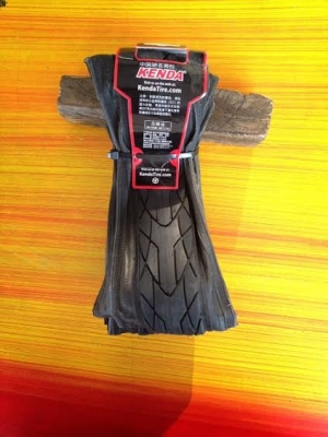 ยางพับเสือภูเขา KENDA ( 26 x 1.50 ) สุดยอดยางทางเรียบ  ราคากันเอง