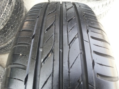 ขายล้อแม็กNISSAN March ขอบ 15 พร้อมยาง 1 ชุด