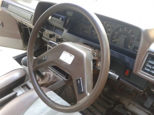 ขาย toyota ke70 เครื่อง 4k 5 เกียร์ CDI สวยเดิมๆ 37000 บาท