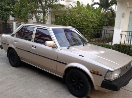 ขาย toyota ke70 เครื่อง 4k 5 เกียร์ CDI สวยเดิมๆ 37000 บาท