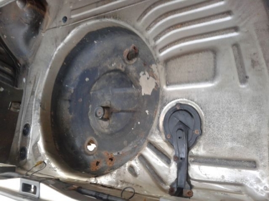 ขาย toyota ke70 เครื่อง 4k 5 เกียร์ CDI สวยเดิมๆ 37000 บาท