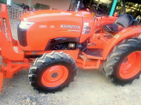 ขายรถไถคูโบต้า KUBOTA L 3608 (4WD) ขนาด 36 แรง
