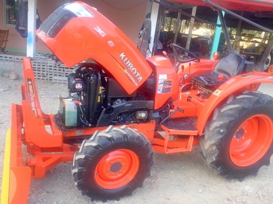ขายรถไถคูโบต้า KUBOTA L 3608 (4WD) ขนาด 36 แรง