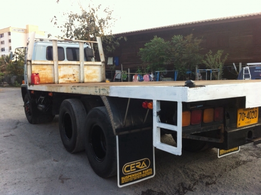 ขายรถบรรทุกสิบล้อพื้นเรียบสภาพพร้อมใช้งานเครือง230เทอร์โบอินเตอร์ราคากันเอง ขายรถบรรทุกสิบล้อพื้นเรียบสภาพพร้อมใช้งานเครือง230เทอร์โบอินเตอร์ราคากันเอง