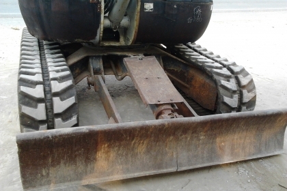 ขายด่วนแมคโคร KOBELCO SK30UR-2 เก่านอกแท้ๆ ราคาถูกมากๆครับ