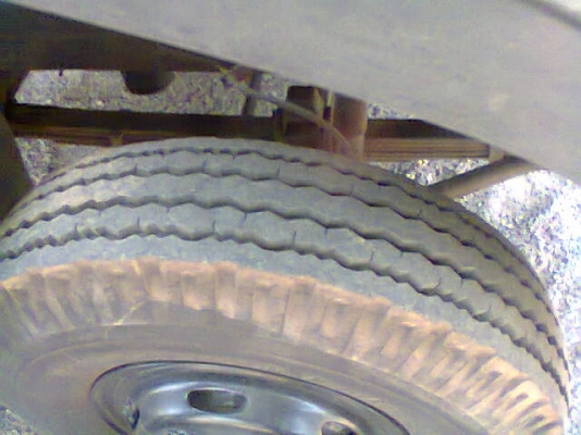 ขาย6ล้อตู้เย็นHINO สิงห์ไฮเทค HO7D 195แรง(รถประกอบ)โรงนํ้าแข็งไทยกวงบ้านหมี่(ลพบุรี)ซื้อไปแล้วครับขอบคุณครับ