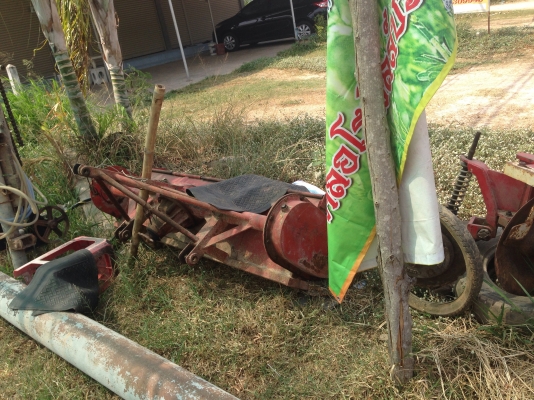 รถไถยันม่าร์EF352T แรงม้า(2เพลา)   อุปกรณ์มี 2 รายการ ผานหลัง-โรตารี่ สภาพดี พร้อมใช้งาน ราคา 188,000 บาท  สนใจติดต่อ 044-666729   089-8451778