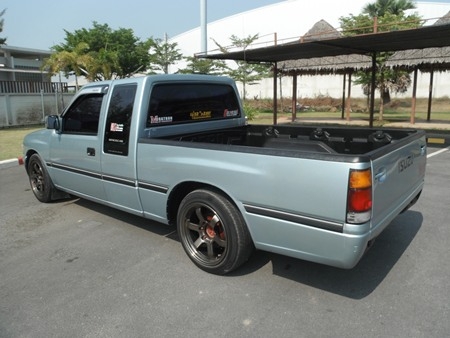 ขาย ISUZU หน้าหนู 2.5 SLX SPACECAB ปี 96 รถสวยๆ พร้อมใช้งาน