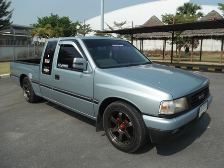 ขาย ISUZU หน้าหนู 2.5 SLX SPACECAB ปี 96 รถสวยๆ พร้อมใช้งาน