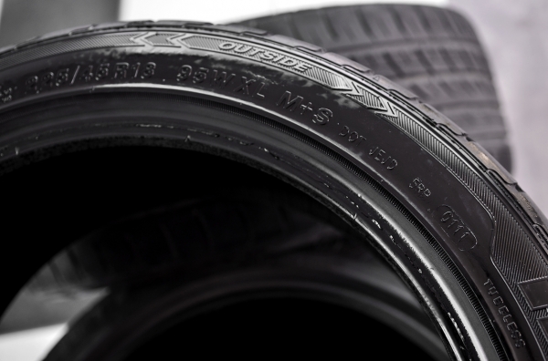 ปิดการขายครับ..ขายยาง 225/45 R18 ปิดการขายครับ..ขายยาง 225/45 R18