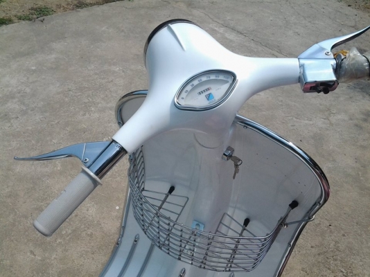 ขาย Vespa 64 อินเดีย สวยๆพร้อมขี่ เพิ่งทำเสร็จใหม่ๆ สีชมพูหวานๆ หรือสีขาวเรียบๆ ตามใจชอบครับราคาเพียงคันละ 48,500 บาท