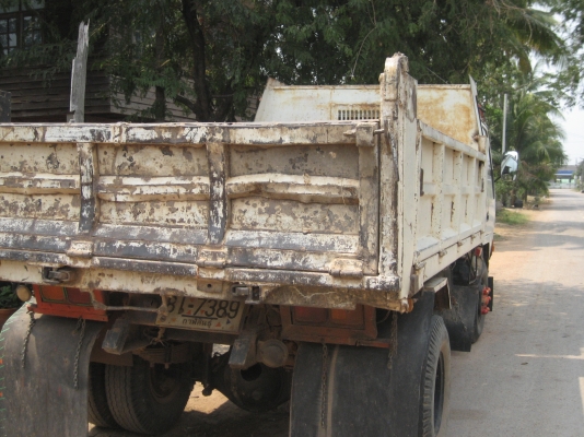 ดัมท์ MITSUBISHI 115  แรง  485,000