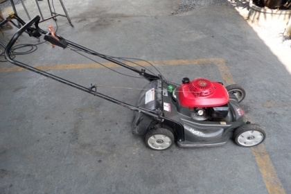 ขาย เครื่องตัดหญ้า HONDA IRX แบบเดินตามนำเข้าจากญี่ปุ่น ราคา 8,000 ขาย เครื่องตัดหญ้า HONDA IRX แบบเดินตามนำเข้าจากญี่ปุ่น ราคา 8,000