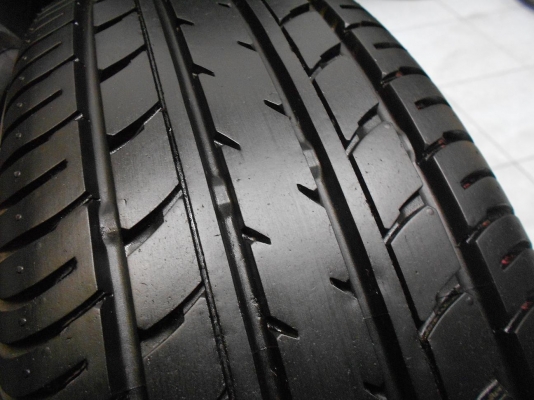 ขายยาง Yokohama db 185/60/15 กลางปี 13 สวยๆ ไม่มีปะ 1 ชุด/ใส่-ถ่วงฟรีค่ะ ขายยาง Yokohama db 185/60/15 กลางปี 13 สวยๆ ไม่มีปะ 1 ชุด/ใส่-ถ่วงฟรีค่ะ