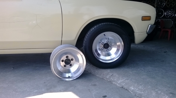 ขายล้อลายตัน ขอบ14 5รู114ชุดละ6500