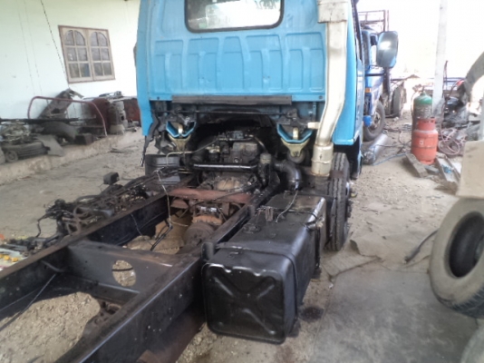 ขาย NKR  58 L เครื่อง 4HF 120 hp พวงมาลัย power เบรค จิฟฟี้ ยาว 4.3 เมตร spec เดิมๆ คัชซีสวย ทะเบียนพร้อมโอน