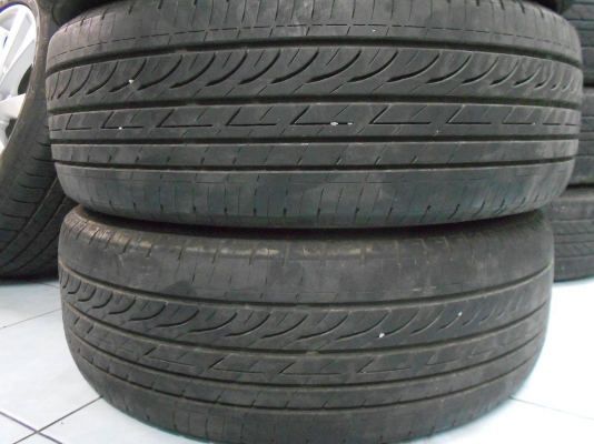 ขายยาง Bridgestone Turanza 215/60/16 ปลายปี 11 สภาพสวยๆ 1 ชุด/ใส่-ถ่วงฟรีค่ะ ขายยาง Bridgestone Turanza 215/60/16 ปลายปี 11 สภาพสวยๆ 1 ชุด/ใส่-ถ่วงฟรีค่ะ