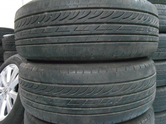 ขายยาง Bridgestone Turanza 215/60/16 ปลายปี 11 สภาพสวยๆ 1 ชุด/ใส่-ถ่วงฟรีค่ะ ขายยาง Bridgestone Turanza 215/60/16 ปลายปี 11 สภาพสวยๆ 1 ชุด/ใส่-ถ่วงฟรีค่ะ