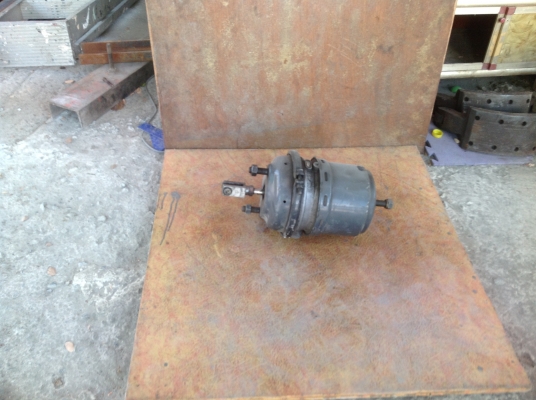 หม้อลมเบรคหลังวอลโว่