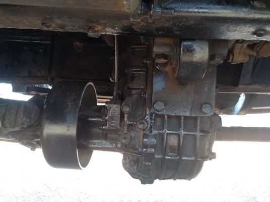 ขาย 10 ล้อหัวยาว เพลาเดียวช่วงล่างใหญ่ HINO F18 เครื่อง 6BD1 165 แรงม้า เกียร์ร็อคกี้ สโลว์กลาง พาวเวอร์ ทะเบียนเต็มพร้อมโอน