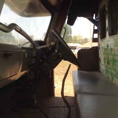 ขาย 10 ล้อหัวยาว เพลาเดียวช่วงล่างใหญ่ HINO F18 เครื่อง 6BD1 165 แรงม้า เกียร์ร็อคกี้ สโลว์กลาง พาวเวอร์ ทะเบียนเต็มพร้อมโอน