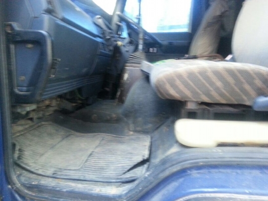 รถอีซูซุ 10 ล้อดั้ม เปลื่ยนเครื่อง 230 แรงม้า. ( * ไม่มีเล่มทะเบียน. ) สนใจติดต่อ 081 - 6079515 รถอีซูซุ 10 ล้อดั้ม เปลื่ยนเครื่อง 230 แรงม้า. ( * ไม่มีเล่มทะเบียน. ) สนใจติดต่อ 081 - 6079515