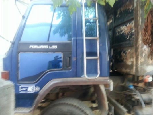 รถอีซูซุ 10 ล้อดั้ม เปลื่ยนเครื่อง 230 แรงม้า. ( * ไม่มีเล่มทะเบียน. ) สนใจติดต่อ 081 - 6079515 รถอีซูซุ 10 ล้อดั้ม เปลื่ยนเครื่อง 230 แรงม้า. ( * ไม่มีเล่มทะเบียน. ) สนใจติดต่อ 081 - 6079515