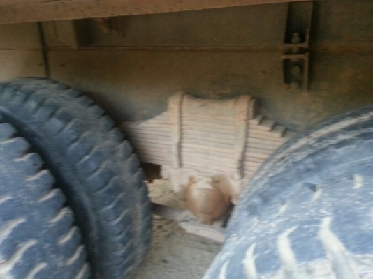 รถอีซูซุ 10 ล้อดั้ม เปลื่ยนเครื่อง 230 แรงม้า. ( * ไม่มีเล่มทะเบียน. ) สนใจติดต่อ 081 - 6079515 รถอีซูซุ 10 ล้อดั้ม เปลื่ยนเครื่อง 230 แรงม้า. ( * ไม่มีเล่มทะเบียน. ) สนใจติดต่อ 081 - 6079515