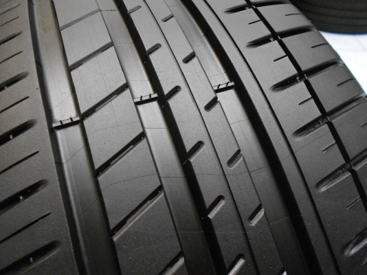ขายเศษยาง Michelin Pilot sport 3 ขนาด 235/45/18 ป้ายแดง 1 เส้น/ใส่-ถ่วงฟรีค่ะ ขายเศษยาง Michelin Pilot sport 3 ขนาด 235/45/18 ป้ายแดง 1 เส้น/ใส่-ถ่วงฟรีค่ะ