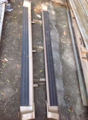 ขายบันไดข้าง ( แวน หรือ 4 ประตู)