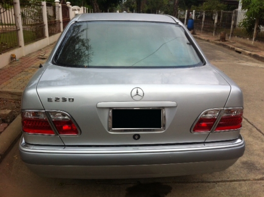 ขายรถเบนซ์ Neweye E230 ปี99 แม็กAMG ไฟหน้า+ไฟท้าย+กระจกมองข้าง LED สีบรอนซ์ รถบ้านสภาพดี (ราคาต่อรองได้) ขายรถเบนซ์ Neweye E230 ปี99 แม็กAMG ไฟหน้า+ไฟท้าย+กระจกมองข้าง LED สีบรอนซ์ รถบ้านสภาพดี (ราคาต่อรองได้)