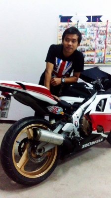 ขาย CBR400 ปี89 แฟริ่งแต่ง Ducati1198 ทะเบียนแท้