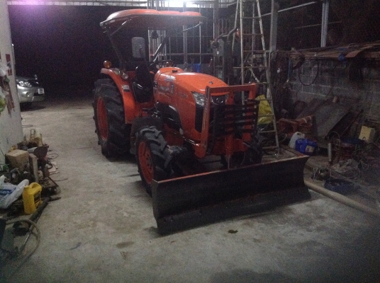 ขาย  สด Kubota. L4708. 47แรง รถไร่ ปีกว่า 640ซ.ม สภาพดีมาก