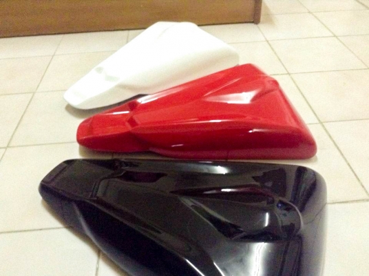 ขาย ครอบเบาะแต่ง cbr150i cbr250i