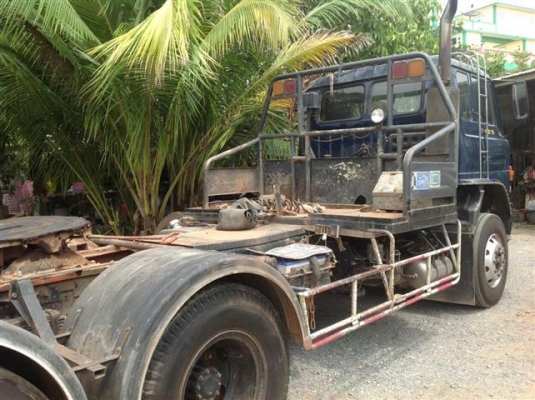 ขายหัวลาก HINO FM 227 เครื่องยนต์ P11C พร้อมหางพนัส 2 เพลา ขายหัวลาก HINO FM 227 เครื่องยนต์ P11C พร้อมหางพนัส 2 เพลา