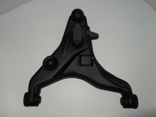 ปีกนก MITSUBISHI รุ่น TRITON ล่าง 4WD