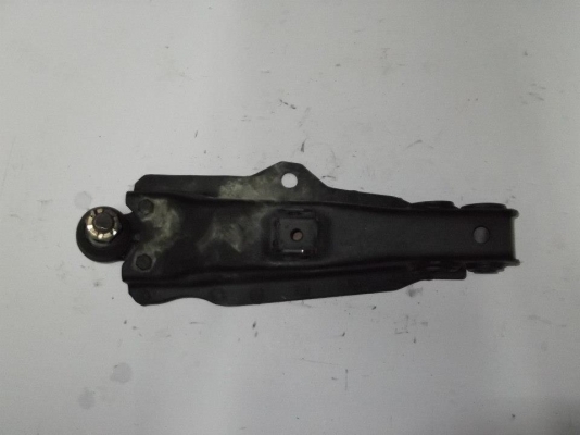 ปีกนก ISUZU รุ่น TFR (มังกร) ล่าง 2WD